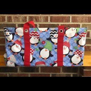 Thirty One large utility tote Penguin Party print